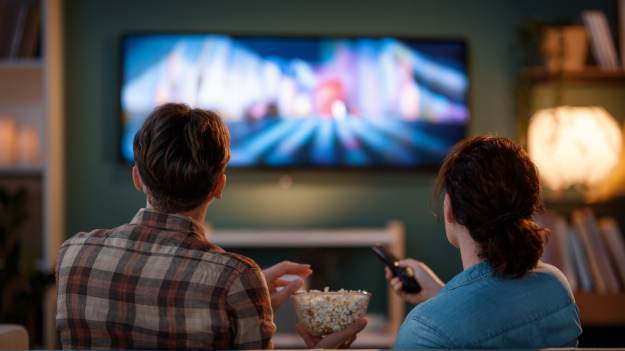 RMF Extra: Ten serial to hit Prime Video. Co dalej z „Byliśmy łgarzami”? Są oficjalne wieści