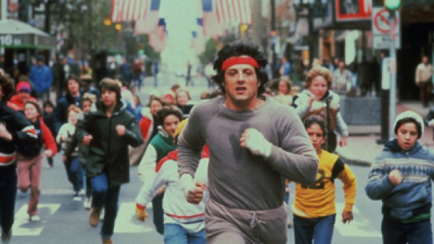 RMF Extra: Majówka w stylu fit: Oto piosenki, które dodają skrzydeł! Energetyzująca playlista biegowa