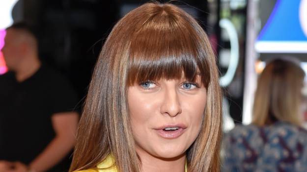 RMF Extra: Anna Lewandowska topless. Zrzuciła ubrania przed lustrem i zrobiła sobie zdjęcie [FOTO]