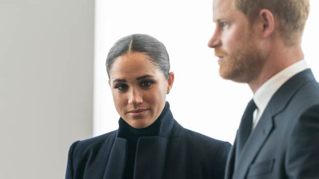 RMF Extra: Harry i Meghan mają kryzys? Zachowanie Sussexów zaskoczyło wszystkich