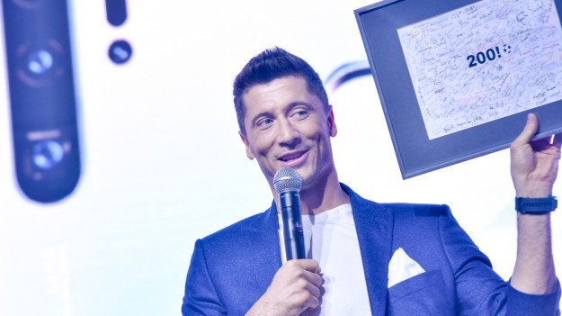 RMF Extra: Robert Lewandowski pokazał swoją piękną siostrę!