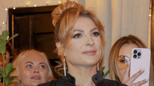 RMF Extra: Magdalena Narożna namiętnie całuje partnera. "Nowy chłopak?" - dopytują internauci [ZDJĘCIE]