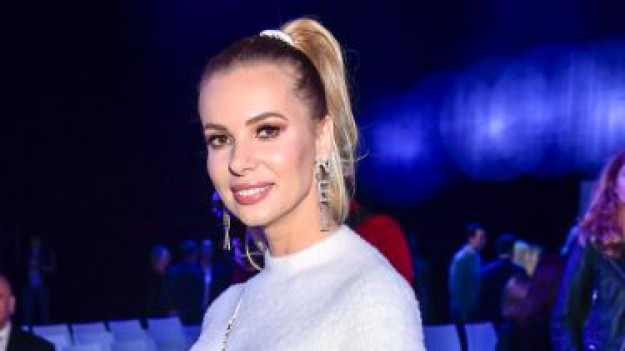 RMF Extra: Izabela Janachowska podzieliła się uroczą fotografią z malutkim synkiem Christopherem Alexandrem. Internauci nie mogą wyjść z podziwu