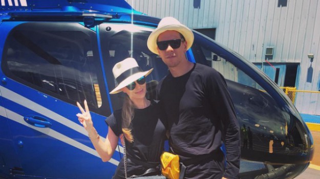 RMF Extra: Marina i Wojtek Szczęsny latali uzbrojonym bombowcem nad Sosnowcem!