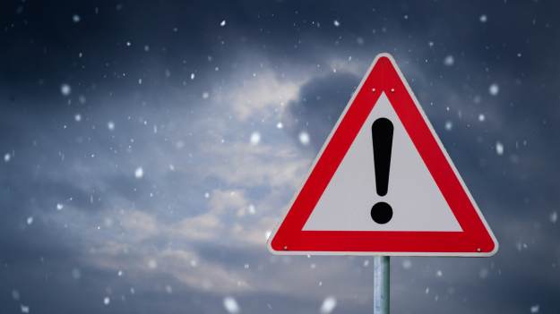 RMF Extra: Alerty IMGW dla kierowców. Nadchodzą opady marznące! Gdzie trzeba uważać?