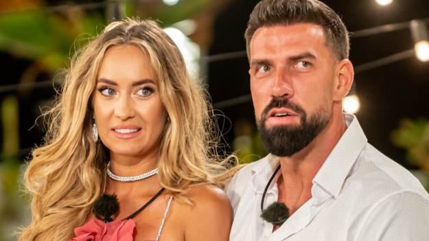 RMF Extra: Jaqueline z "Love Island 8" zabrała głos w sprawie rozstania. "Zastałam Bartka w łóżku z Karoliną"