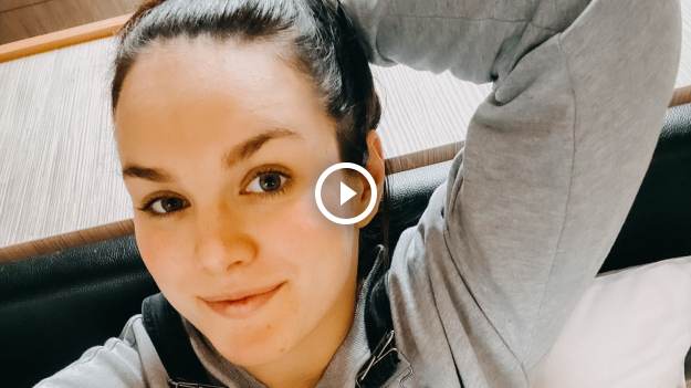 RMF Extra: Ewa Farna przejęła antenę RMF FM! Zabrzmiał jej nowy singiel "Na skróty"! Premiera albumu już w piątek [WIDEO]