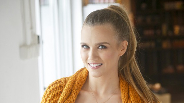 RMF Extra: Agnieszka Kaczorowska pokazała ciążowe krągłości! Aktorka jest w drugiej ciąży