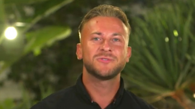 RMF Extra: Arek z "Love Island" podzielił się radosną nowiną! Wrócił do byłej partnerki. Zdjęcie mówi wszystko [FOTO]