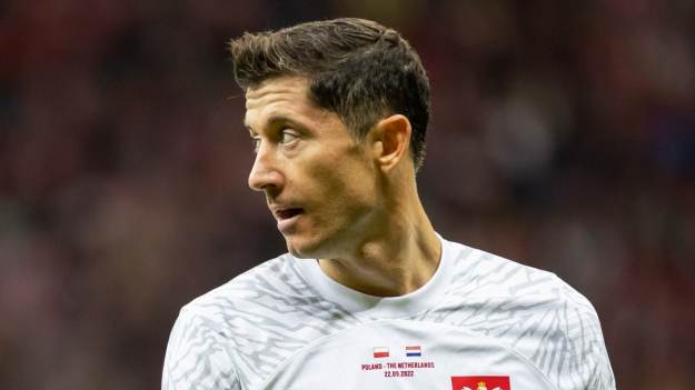 RMF Extra: Robert Lewandowski "zwolnił" Santosa? Szokująca opinia hiszpańskich mediów