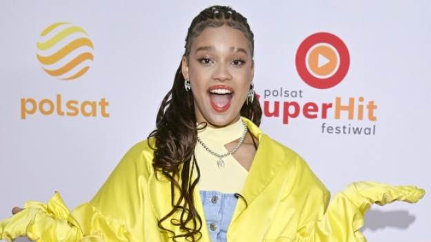 RMF Extra: Zdumiewająca metamorfoza Sary James. To naprawdę ona? Fani pomylili ją z Beyonce! [FOTO]