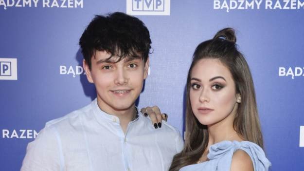 RMF Extra: Sylwia Przybysz i Jan Dąbrowski pozują z córkami. Fani w szoku: "Ale ten czas leci!"