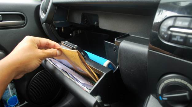 RMF Extra: Czy w 2026 roku kierowca musi mieć dokumenty w samochodzie? W tej sytuacji jest to konieczne!