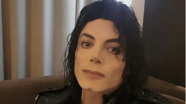 RMF Extra: Michael Jackson nadal koncertuje! Zobaczcie jego "nowe wcielenie"