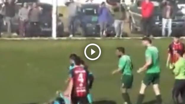 RMF Extra: Skandaliczne zachowanie piłkarza. Pobił sędzinę! [WIDEO]