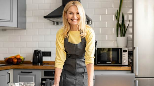 RMF Extra: Co zrobić, żeby ciasto na pierogi było miękkie? Ekspertka mówi wprost: „żadnego masła, żadnego oleju, żadnego jajka”