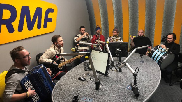 RMF Extra: Enej: Premiera singla "Idealny sen" na antenie RMF FM!