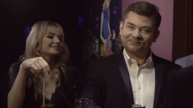 RMF Extra: "Król jest tylko jeden". Oto pierwsza reklama Zenek Energy Drink!