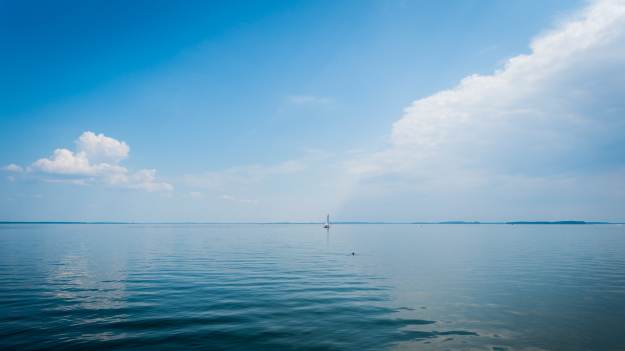 RMF Extra: "Rozpędzony skuter wodny wpadł na brzeg między tłum plażowiczów". Policja apeluje o rozwagę!