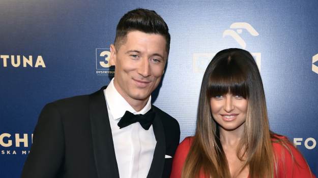 RMF Extra: Annie Lewandowskiej nie udało się tego ukryć. Tak wygląda Laura. To wierna kopia Roberta? [ZDJĘCIA]