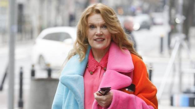 RMF Extra: Dorota Chotecka w stroju kąpielowym. Radosław Pazura nagrał wideo, w którym zwraca się do żony. Jej reakcja to hit! [WIDEO]