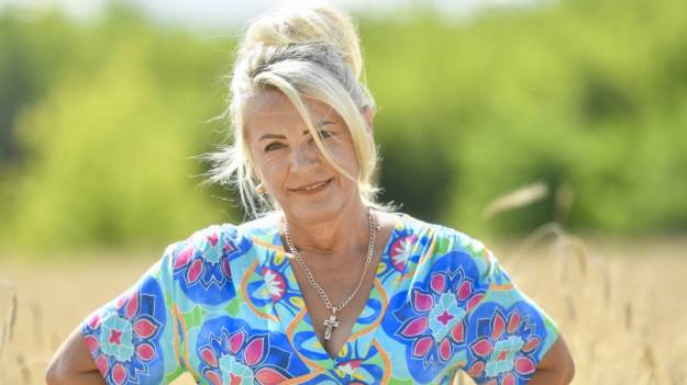 RMF Extra: Elżbieta Czabator z programu: "Rolnik szuka żony" pozuje z innym uczestnikiem show. "Pięknie razem wyglądacie" [ZDJĘCIA]