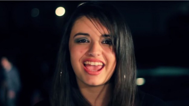RMF Extra: Odmieniona Rebecca Black wróciła! Wystąpiła w programie muzycznym i zachwyciła publiczność