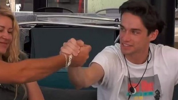 RMF Extra: "Big Brother". Łukasz łamie regulamin, ale nie poniesie kary? Uczestnicy mówią wprost o faworyzowaniu Darłaka