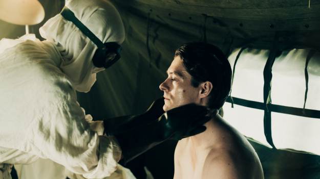 RMF Extra: W „Czarnej śmierci” gra dziennikarza Igora Bielika. Co wiemy o Tomaszu Ziętku?