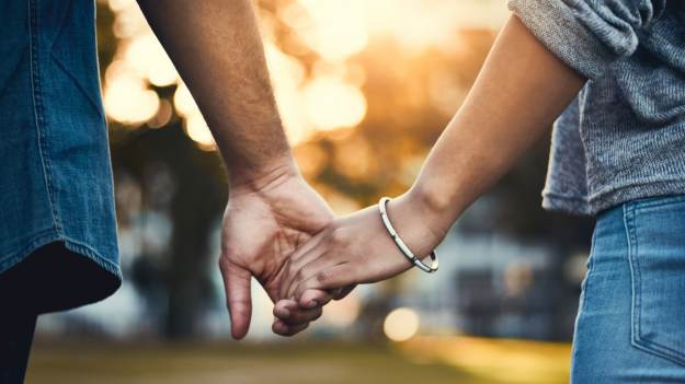 RMF Extra: Nowa moda w randkowaniu. Czym jest „shrekowanie” i dlaczego może prowadzić do rozczarowań?