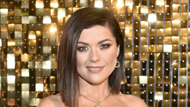 RMF Extra: Katarzyna Cichopek strzeliła gafę?! "Sukienka raczej na imprezę ze znajomymi niż na występ córki"