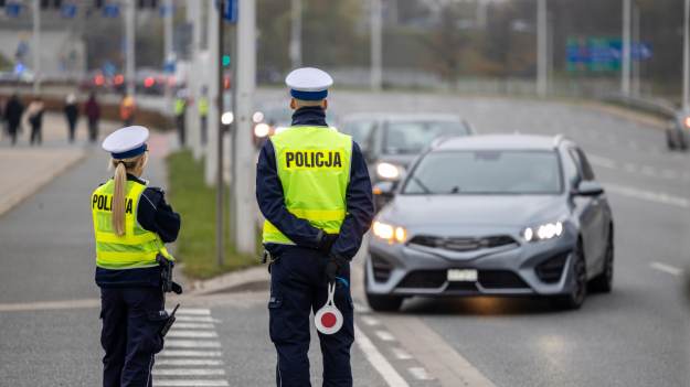 RMF Extra: Od dzisiaj nowe przepisy dla kierowców. Za to wykroczenie stracisz prawo jazdy 