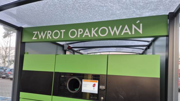 RMF Extra: System kaucyjny zmienia rynek pracy! Nowy zawód daje 5 tys. zł netto i samochód