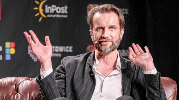 RMF Extra: Tomasz Kot opowiada wzruszającą historię. Stał się bohaterem dla młodszego aktora