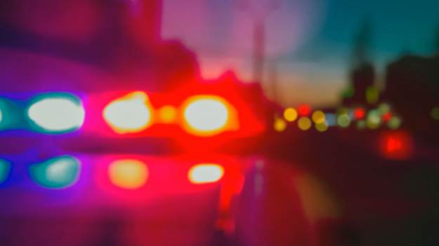 RMF Extra: Nowy Sącz: Otworzyli grobowiec i stracili przytomność. Grabarze trafili do szpitala