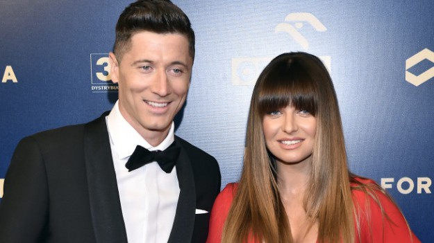 RMF Extra: Anna Lewandowska tęskni za Robertem. Nowe zdjęcie z córkami opatrzyła czułym wpisem