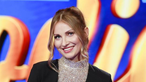 RMF Extra: Joanna Moro prezentuje zgrabną figurę, pozując w strojach kąpielowych. "Słoneczny patrol się chowa" [ZDJĘCIA]