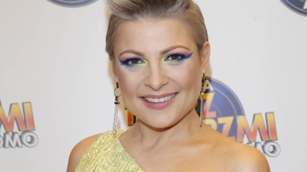 RMF Extra: Magdalena Narożna z zespołu Piękni i Młodzi pochwaliła się wyrzeźbioną sylwetką. "Boska figura" - komentują internauci [ZDJĘCIE]