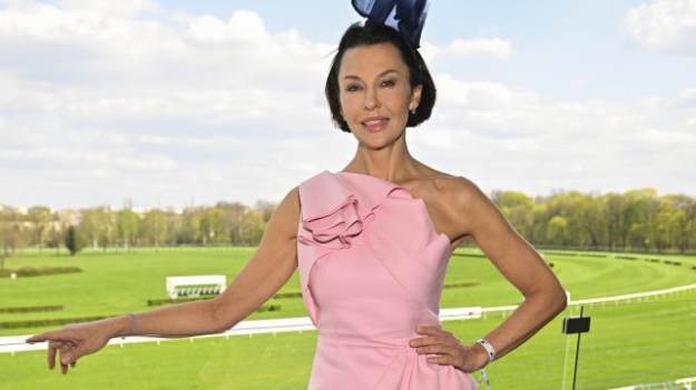 RMF Extra: 55-letnia Anna Popek odsłoniła wyrzeźbione ciało. Fanów zamurowało [FOTO]