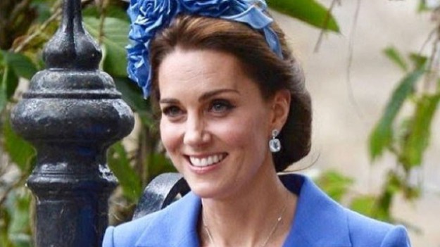 RMF Extra: Księżna Kate na ślubie przyjaciółki. Poznajecie tę kreację?