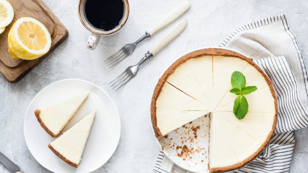 RMF Extra: Sernik po nowojorsku. Przepis Ani Starmach!