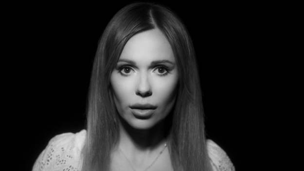 RMF Extra: Doda w przejmującym teledysku do "Pewnie już wiesz". "To mój ostatni teledysk" [WIDEO]