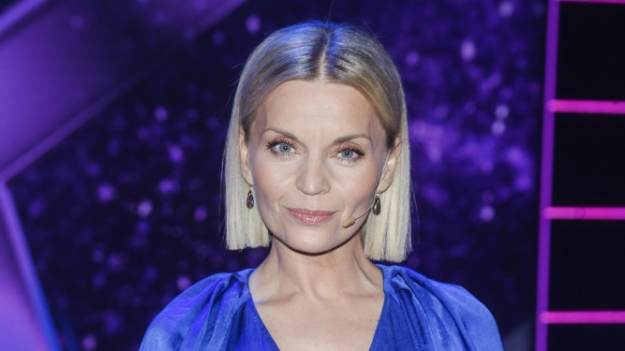 RMF Extra: Małgorzata Foremniak zażywa kąpieli w bikini. Wszyscy patrzą na twarz aktorki. "Joker" [WIDEO]