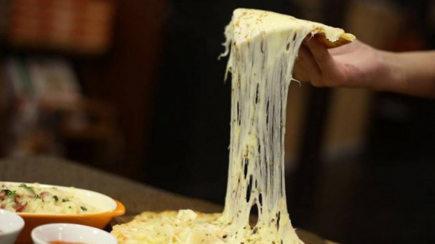 RMF Extra: Ser gorszy niż twarde narkotyki?