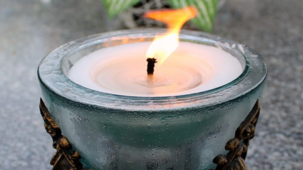 RMF Extra: Akcja "Światełko Pamięci": Zapal znicz tym, o których nie ma już kto pamiętać