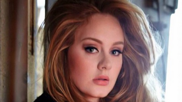 RMF Extra: Tak brzmi najnowszy hit Adele! Posłuchaj!