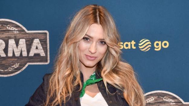 RMF Extra: Ociekająca wodą Marcelina Zawadzka kusi wdziękami w bikini. Nie można oderwać wzroku [FOTO]