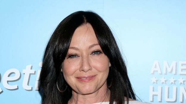 RMF Extra: Dom gwiazdy seriali „Beverly Hills 90210” i „Czarodziejki” na sprzedaż. Cena robi wrażenie