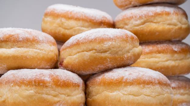 RMF Extra: 88 milionów pączków w jeden dzień. Polacy znów oszaleli