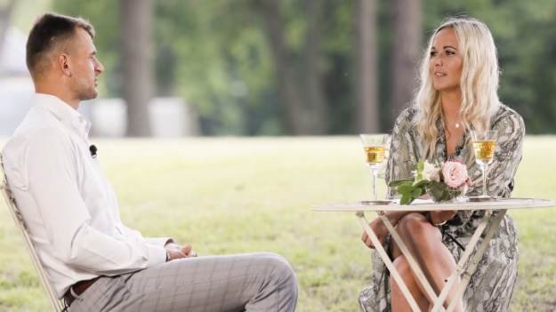 RMF Extra: Kandydat Magdy z "Rolnik szuka żony" kilka miesięcy temu wziął ślub. Tak zdradził, że jest już żonaty!